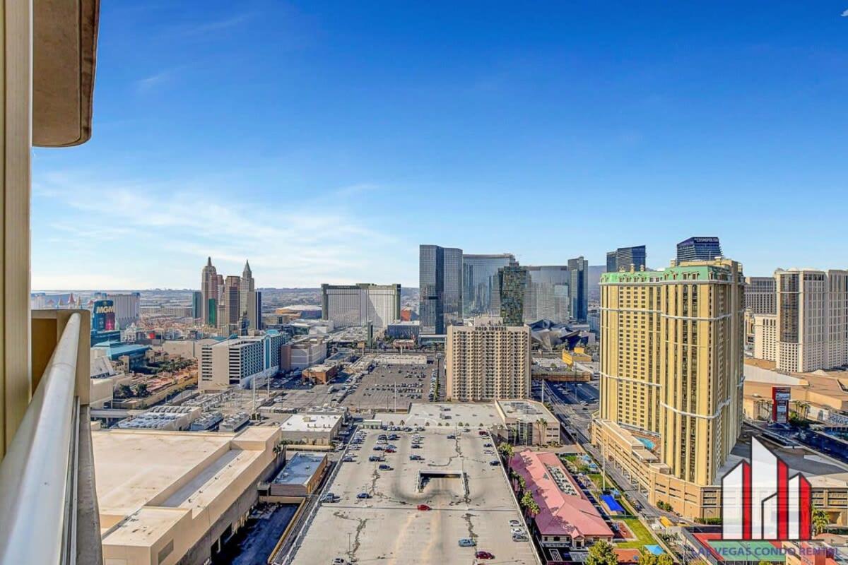 Mgm Signature-32-607 F1 Track & Strip View Balcony Las Vegas Exterior foto