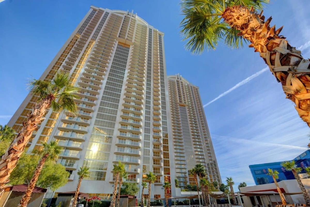 Mgm Signature-32-607 F1 Track & Strip View Balcony Las Vegas Exterior foto